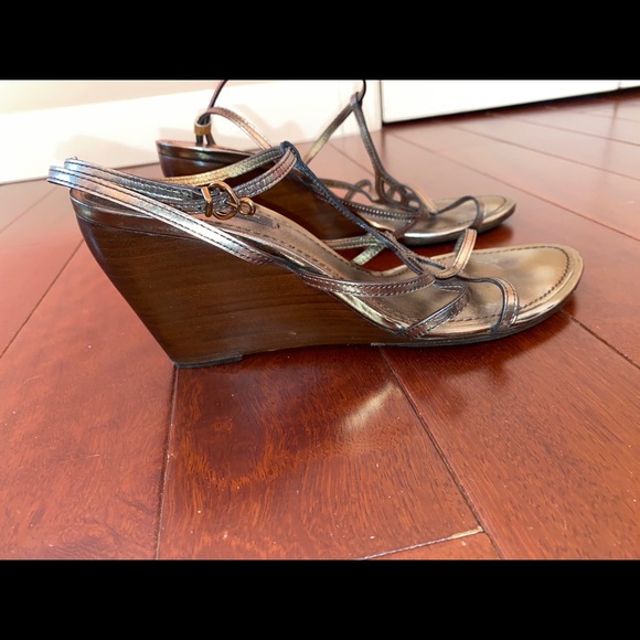 Louis Vuitton Strap Wooden Wedge Sandals size 39 - Picture 3 of 10